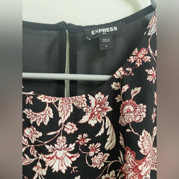 Express Top- L - Picture 6 of 6